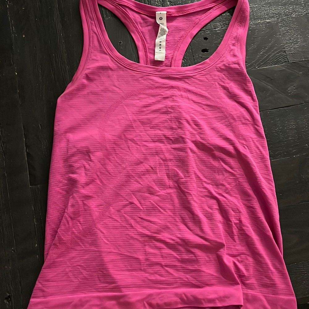 Lululemon swiftly tank top sonic pink